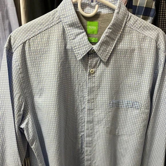 Hugo Boss Dress Shirt Modern Fit - Picture 3 of 7